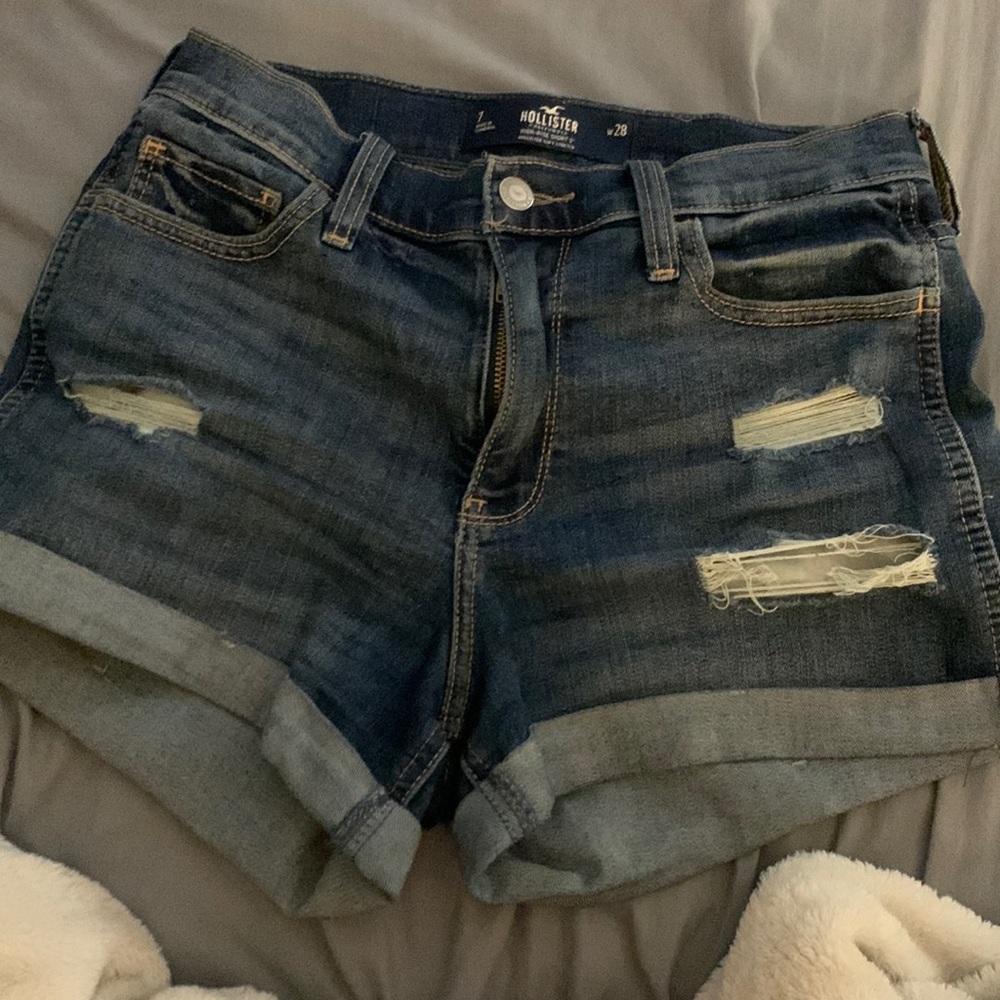 Hollister ripped shorts
